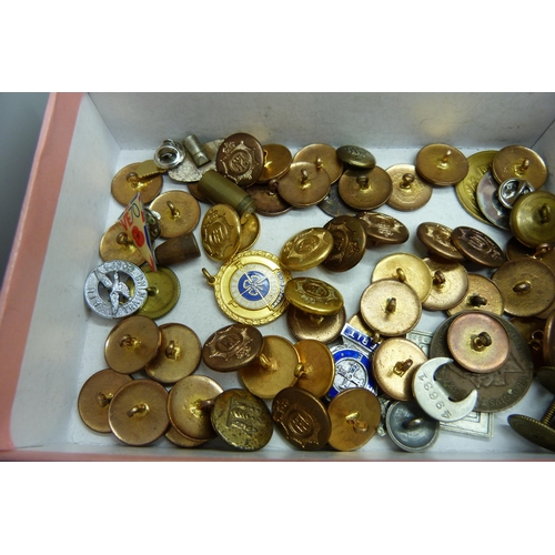 948 - Assorted badges and buttons; military and railway, etc.