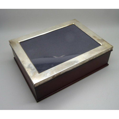 952 - A Carrs Collection silver framed photograph box