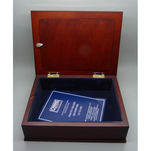 952 - A Carrs Collection silver framed photograph box