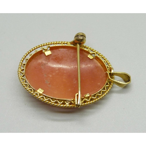 993 - A 9ct gold framed cameo brooch/pendant, 4.7g, 2.9cm