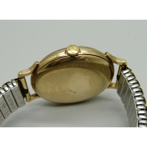 999 - A Winegartens London 9ct gold cased wristwatch, Birmingham 1961