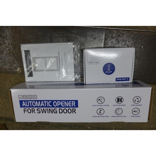 2452 - Ollidle - Entrance system - Automatic opener for swing door with box