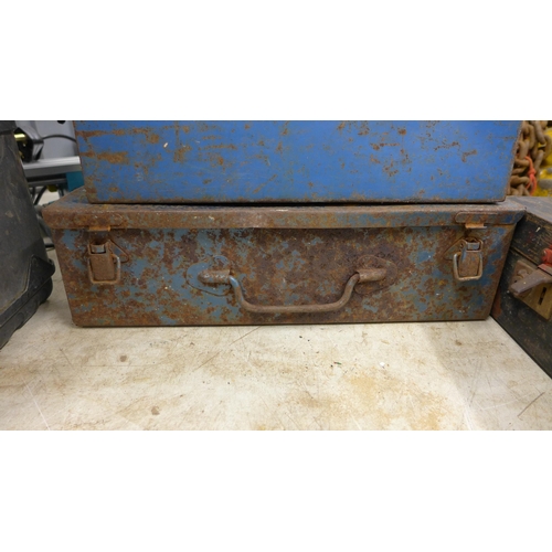 2018 - 3 Metal tool boxes