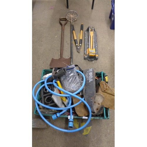 2038 - Mixed lot of tools and other items inc. shovels, plaster mixer, til cutter, water hose, safety glass... 