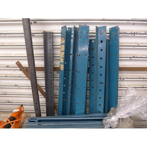 2212 - 13 Shelf racking 3m run x 1.5 high x 60cm wide plus 4 shelf racking, 1m wide x 60cm deep