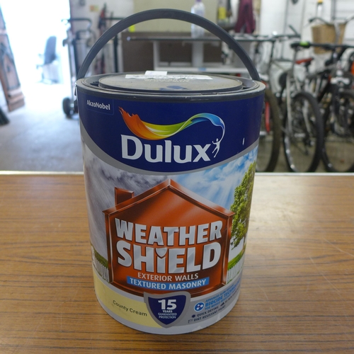 2230 - Bulldog garden ornament & Dulux Weathershield tin