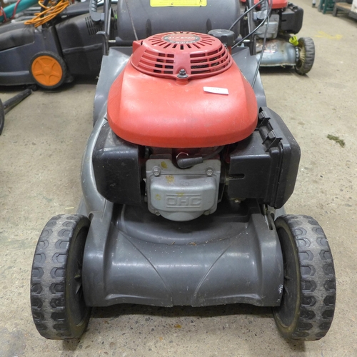 2251 - Honda self-propelled lawn mower with collector - W