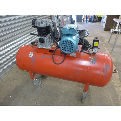 2259 - Single phase air compressor - W