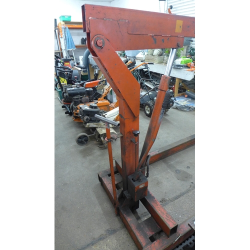 2260 - 750-1125kg engine lift - W