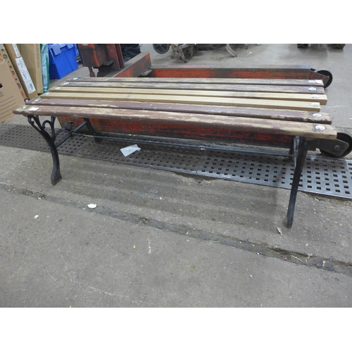 2261 - Slatted bench with cast iron bench ends