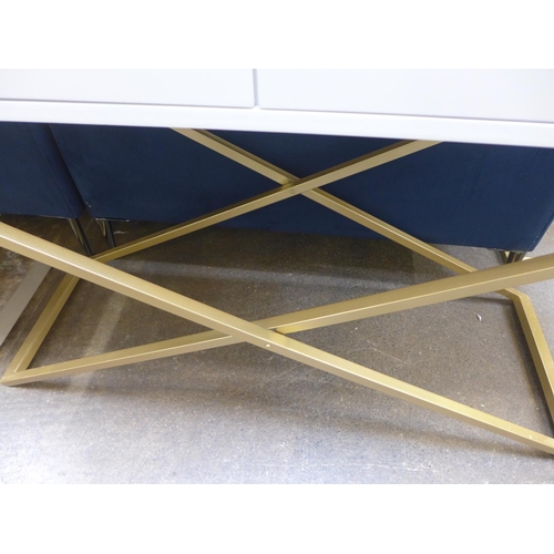 1452 - A white two drawer console table