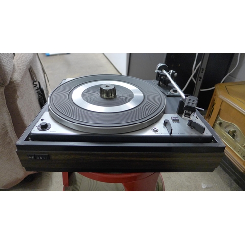 2156 - Dual 1224 turntable