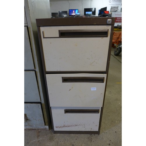 2187 - 3 Filing cabinets