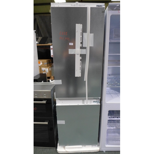 3089 - Bosch Integrated Fridge Freezer - Model KIM86NSF0G (399-223)   * This lot is subject to vat