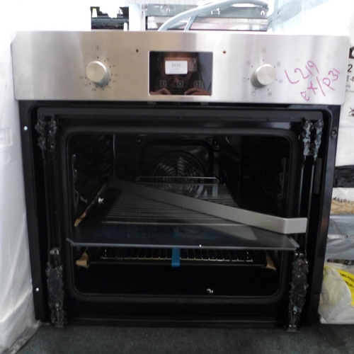 3116 - Matrix Single oven - Broken Door -  model number MS200SS  (399-219)   * This lot is subject to vat