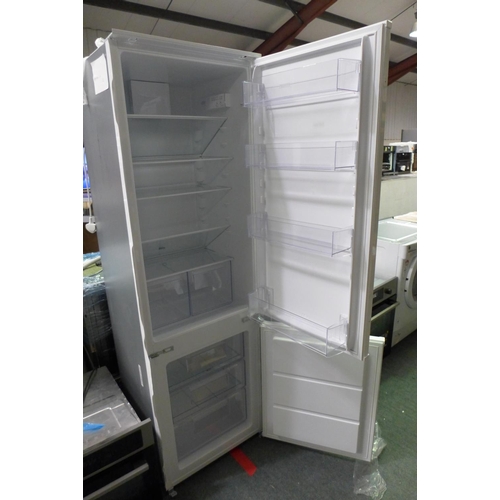 3127 - Zanussi 70/30 Fridge Freezer - Low Frost - model no ZNFN18ES3  (399-162)  * This lot is subject to v... 