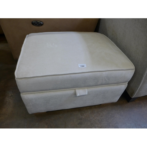 1306 - A Halley cream upholstered rectangular ottoman foot stool