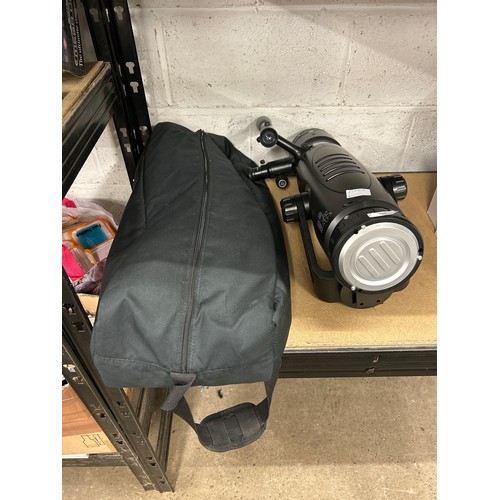 2097 - Edu-Science telescope and protective bag