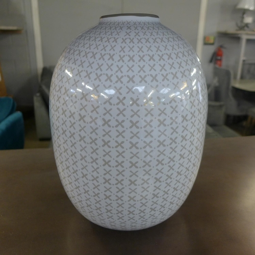 1303 - A Next cross patterned balloon vase