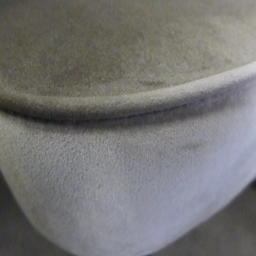 1368 - A Lydel mink velvet shell back chair