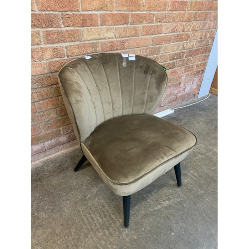 1369 - A Lydel brown upholstered shell back side chair (H=74cm x W=62cm x D=76cm)