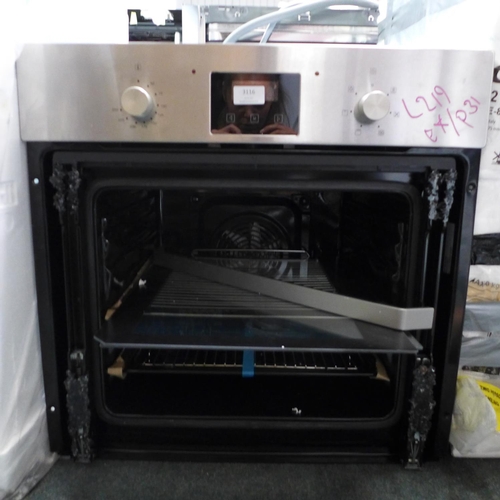 3095 - Matrix Single oven - Broken Door -  model number MS200SS  (399-219)   * This lot is subject to vat