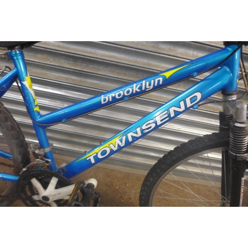 2218 - Townsend Brooklyn women's front suspension MTB