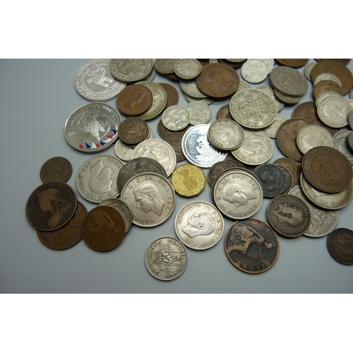 1038 - A collection of coins including early 20th Century Australian one pennies, some Victorian, late Quee... 