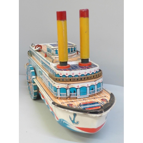 624 - A 1960's Japanese Masudaya lithographed tin plate toy, Queen River steam boat