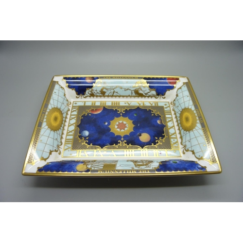 830 - A Royal Worcester dish, Millennium, 2000AD