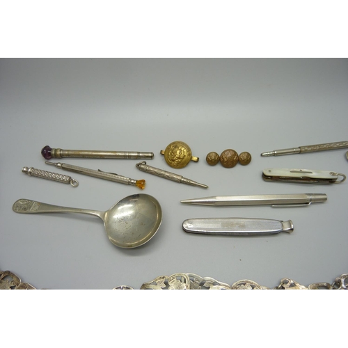 851 - A nurse's belt, pen knife with mother of pearl, silver propelling pencil, etc.