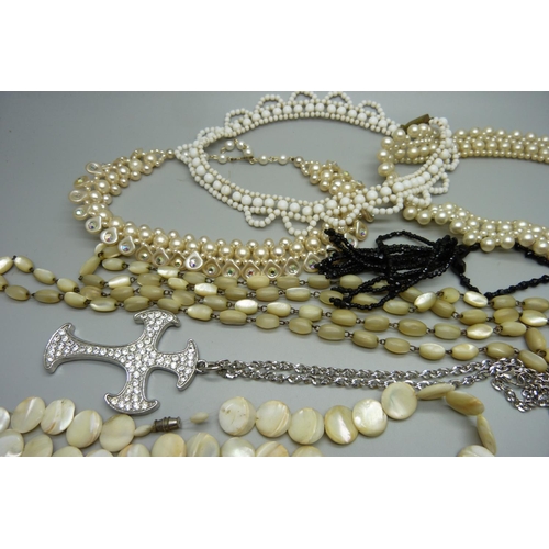 868 - Vintage necklets including pearl, mother of pearl, French jet, etc.