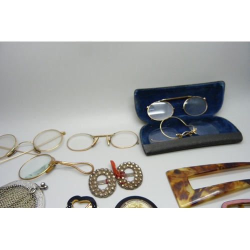 869 - Pince-nez glasses, spectacles, buckle, horn hair tidy, etc.