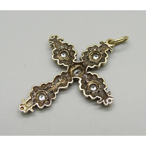 887 - A 9ct gold and gem set cross pendant, marked on the loop, 4.2g