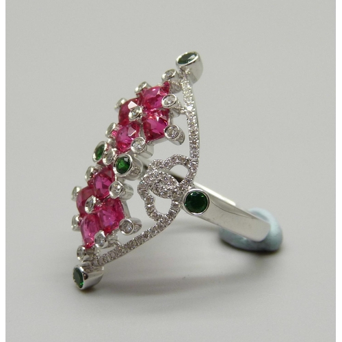 903 - An 18ct gold, ruby, diamond and green diopside dress ring, 8g, L