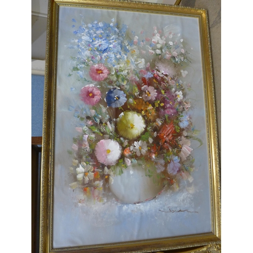 327 - Two still lifes of flowers, oil on canvas, both framed