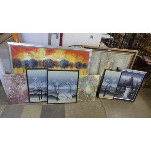 331 - Assorted contemporary oils, prints, etc.