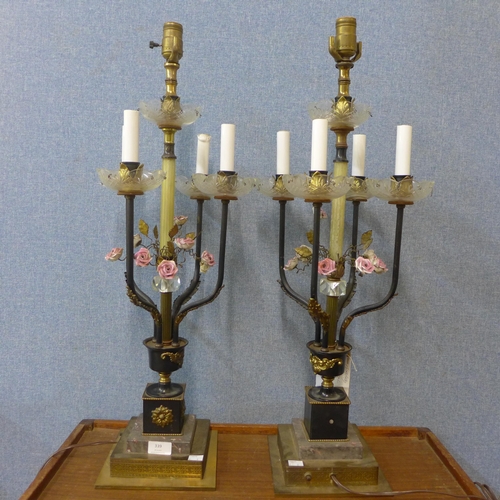 339 - A pair of Italian table lamps