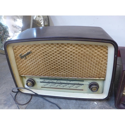 354 - Four vintage radios