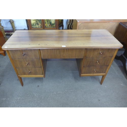 60 - A Vanson walnut desk