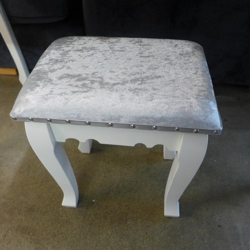 1395 - A dressing table with contrast top and upholstered stool