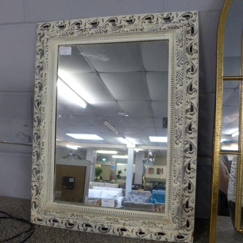 1431 - An antique white rustic wall mirror