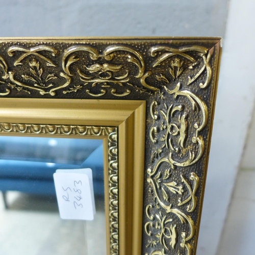 1620 - A gilt framed rectangular mirror