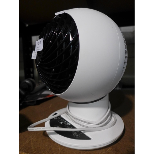 3116 - Woozoo fan - no remote (296-402) *This lot is subject to VAT