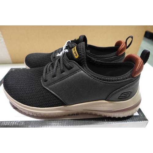 3132 - Pair of men's black Skechers - UK size: 8 * this lot is subject to VAT