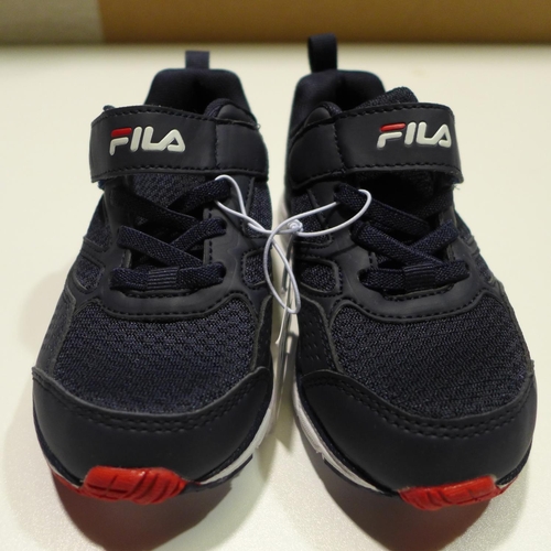 3146 - Pair of children's navy Fila trainers - UK size: 11 * this lot is subject to VAT