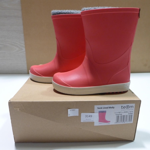 3149 - Pair of children's pink Term, sock-lined Wellies - UK size: 10/11 * this lot is subject to VAT
