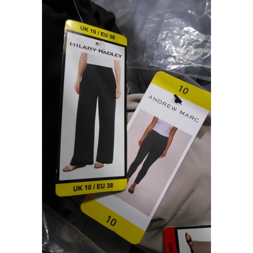 3154 - Assorted women's trousers - various sizes, styles and colours * this lot is subject to VAT