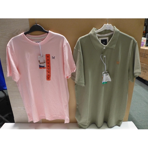 3171 - 2 Men's Crew Clothing T-shirts - sizes: M & XL * this lot is subject to VAT