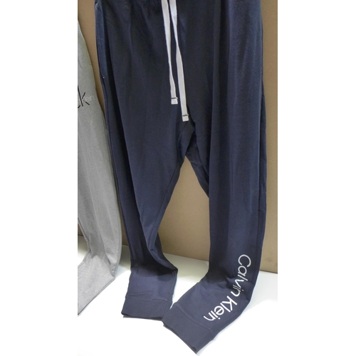 3176 - 2 Pairs of women's Calvin Klein loungewear joggers - both size: M * this lot is subject to VAT